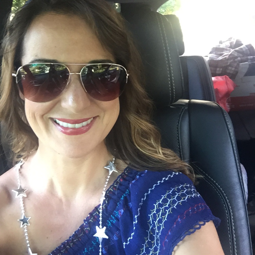 Meet your Posher, Tracy